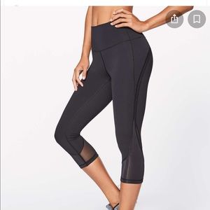 LULULEMON cropped leggings
